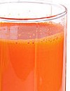 Beber jugo de zanahoria aporta muchas virtudes