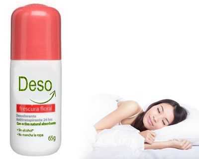 ¿Echarse desodorante antes de dormir?